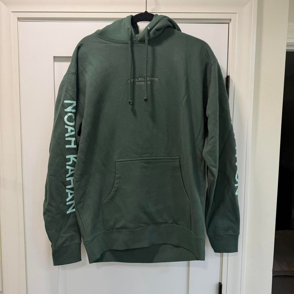 Noah Kahan Trails Hoodie NWOT